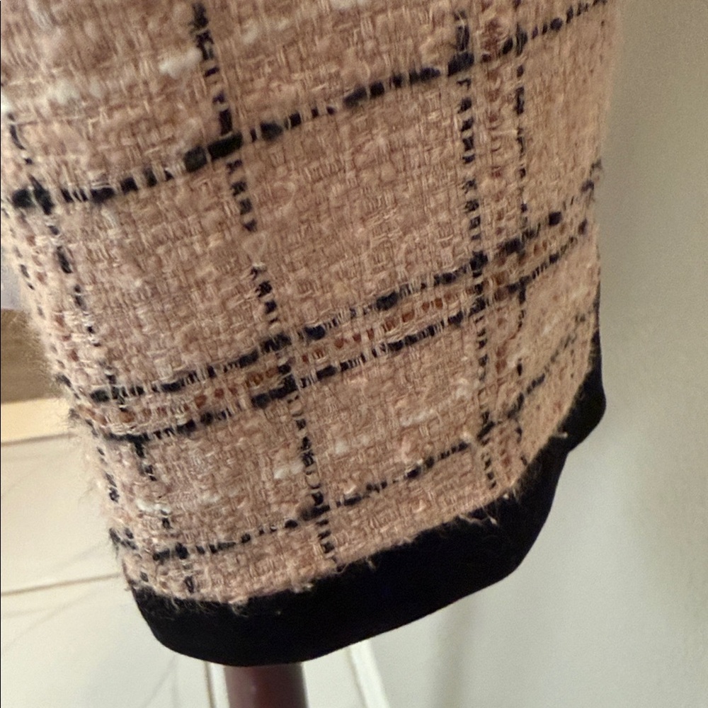 Women's Black and Pink Tweed Jacket - Picture 6 of 12